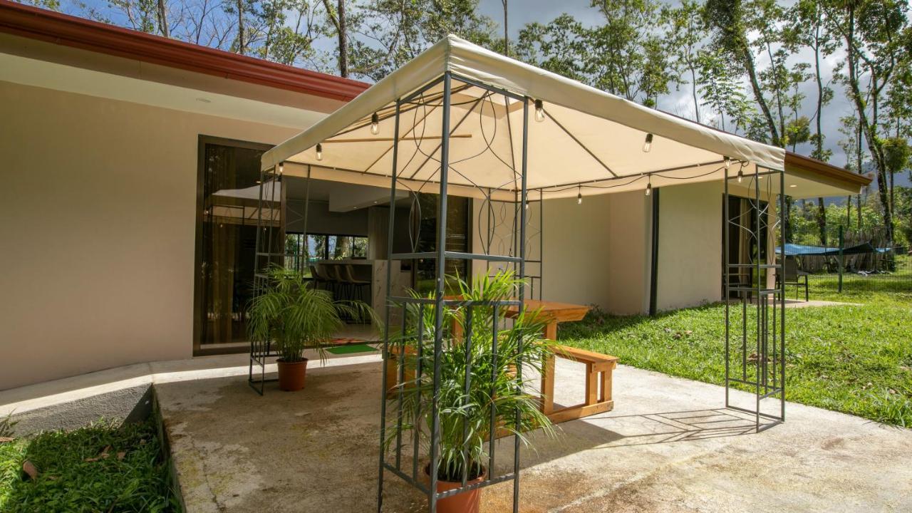 River Paradise Villa With Private Jacuzzi La Fortuna 외부 사진